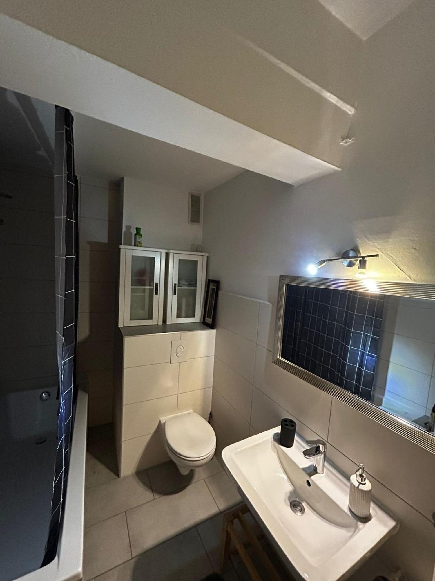 Koeln Wohnung 4 Min Naehe Von Hbf Und Dom Mit Garten ,Balkon & Office Luaran gambar